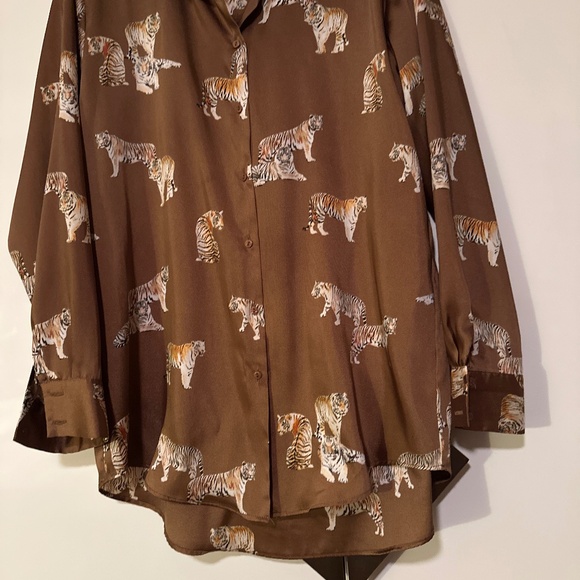 Zara brown oversized button down printed shirt, Sz Small - Picture 2 of 8